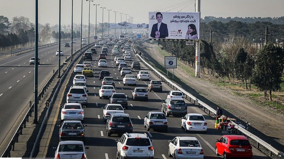 ترافیک در اتوبان تهران - قم