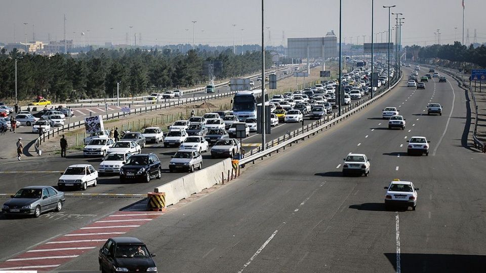 ترافیک در اتوبان تهران - قم