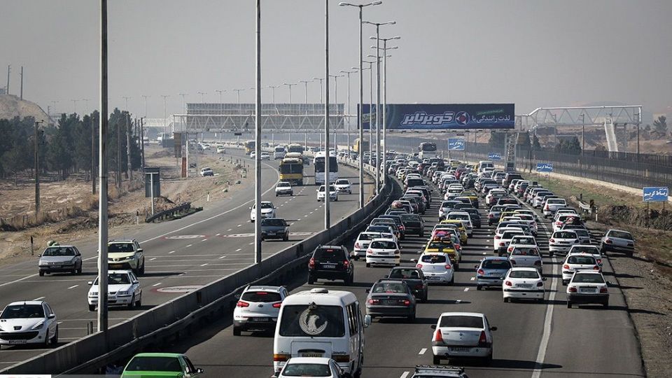 ترافیک در اتوبان تهران - قم