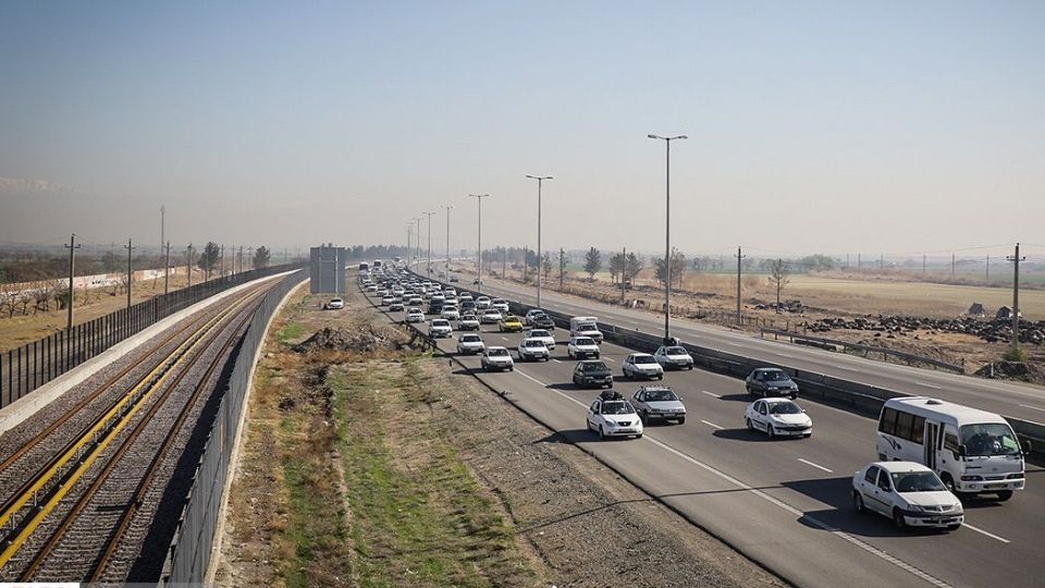 ترافیک در اتوبان تهران - قم