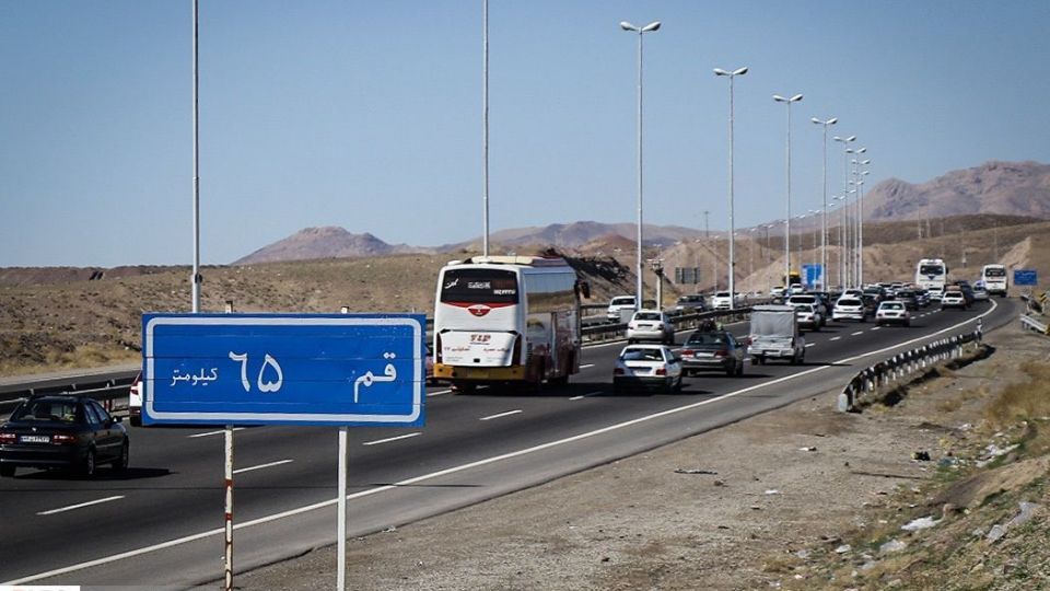 ترافیک در اتوبان تهران - قم