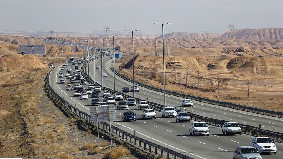 ترافیک در اتوبان تهران - قم