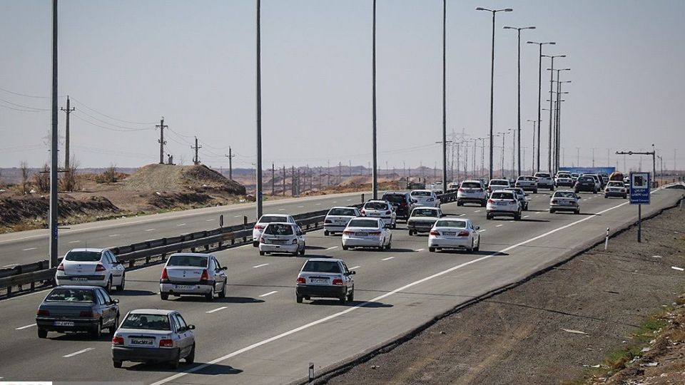 ترافیک در اتوبان تهران - قم