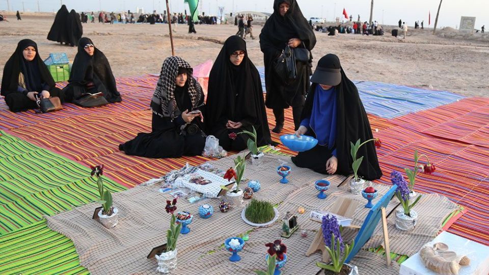 لحظه تحویل سال نو در یادمان منطقه عملیاتی شلمچه