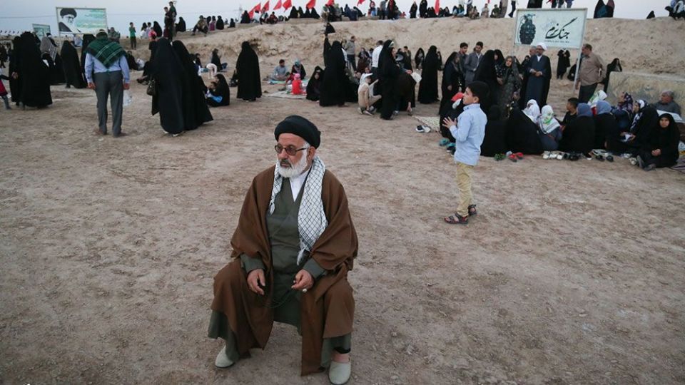 لحظه تحویل سال نو در یادمان منطقه عملیاتی شلمچه