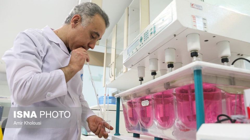 آزمایشگاه‌های مرجع داروسازی تهران شیمی