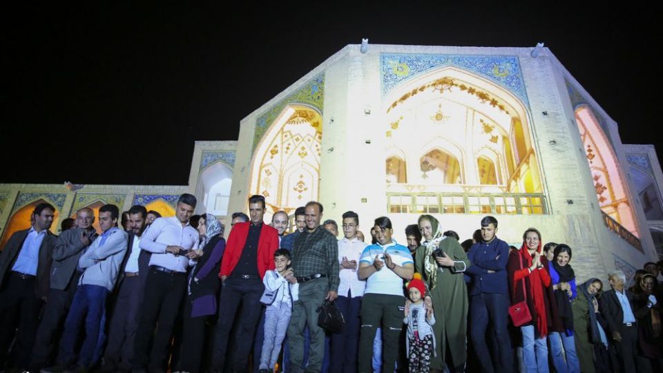  نور پردازی سه بعدی پل خواجو - اصفهان 