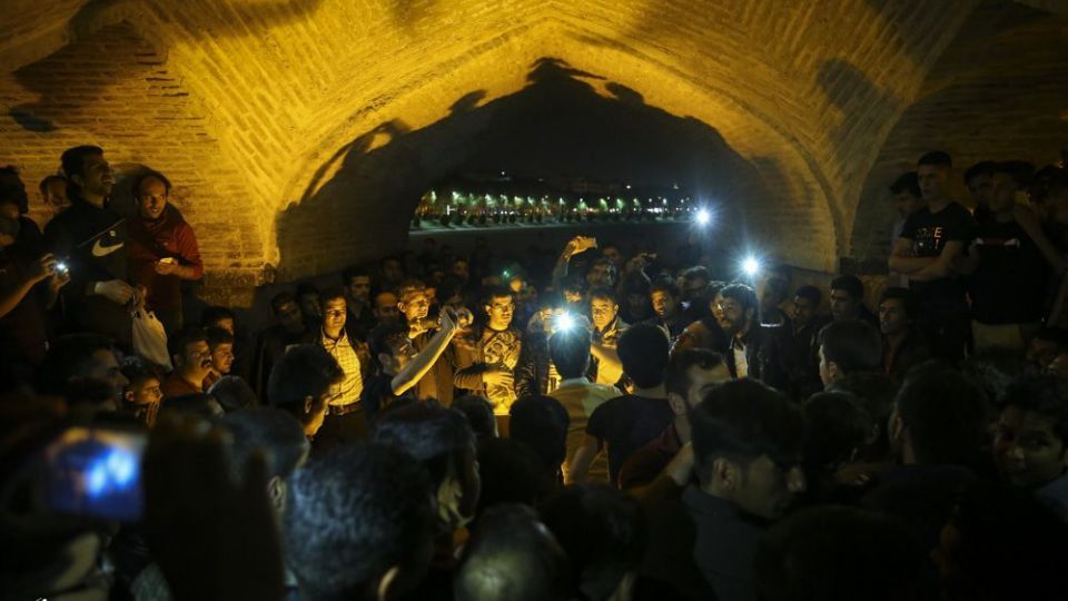  نور پردازی سه بعدی پل خواجو - اصفهان 