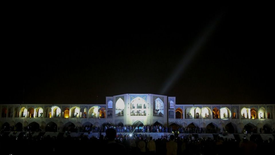  نور پردازی سه بعدی پل خواجو - اصفهان 