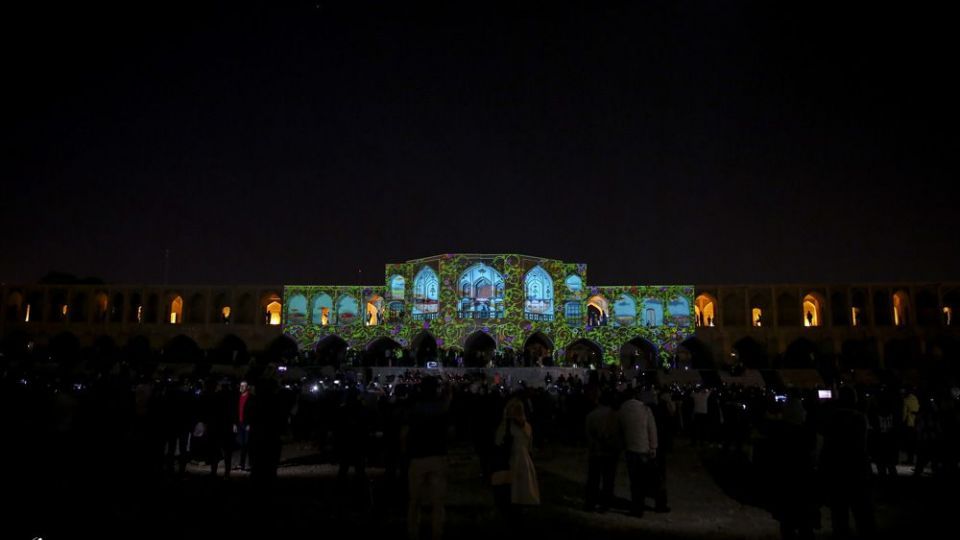  نور پردازی سه بعدی پل خواجو - اصفهان 