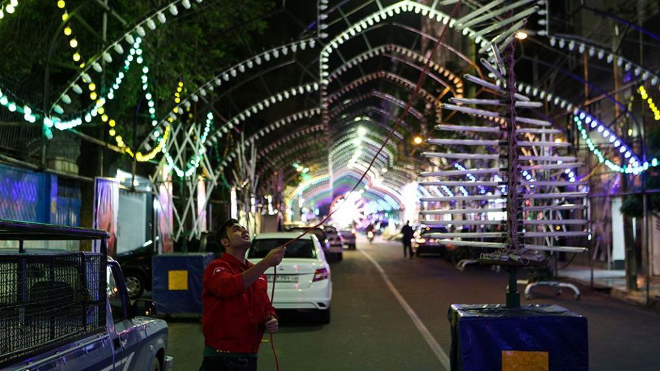 آذین بندی خیابان ها به مناسبت نیمه شعبان