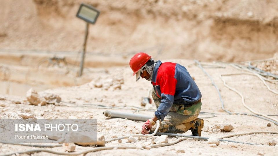 کارگران معدن سنگ ؛تراورتن کارگران معدن سنگ ؛تراورتن