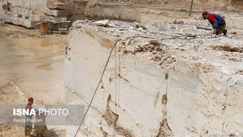 کارگران معدن سنگ ؛تراورتن کارگران معدن سنگ ؛تراورتن