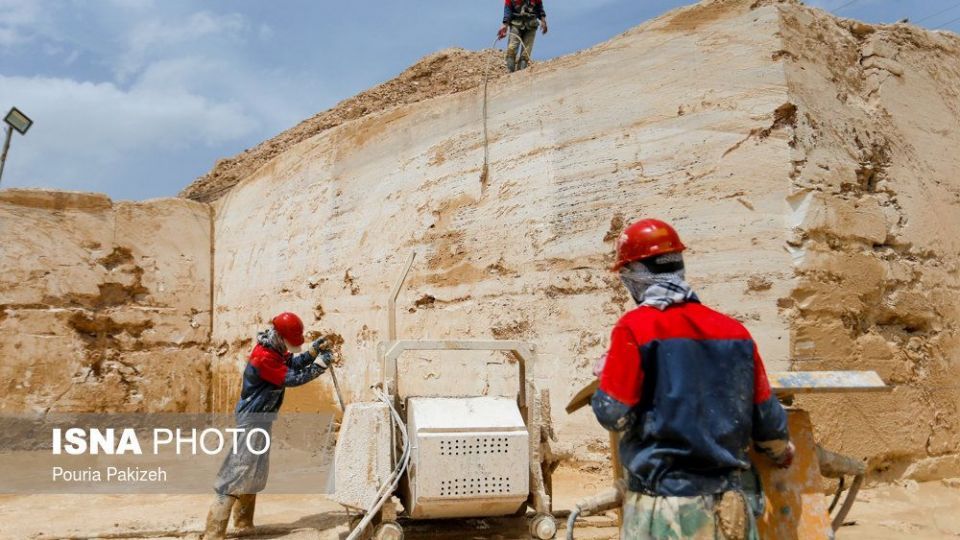 کارگران معدن سنگ ؛تراورتن کارگران معدن سنگ ؛تراورتن