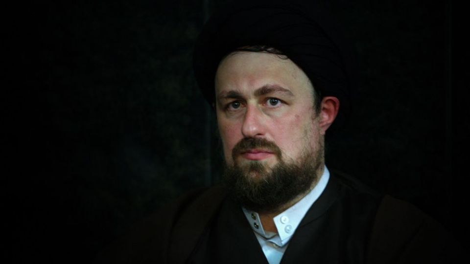 آقای سیدحسن خمینی، حرم اشرافی میسازید و در عین حال دم از مراسم ساده برای سالگرد میزنید؟ آقای سیدحسن خمینی، حرم اشرافی میسازید و در عین حال دم از مراسم ساده برای سالگرد میزنید؟