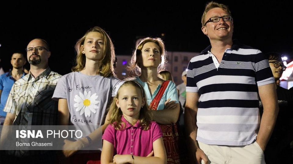 فن فست سارانسک