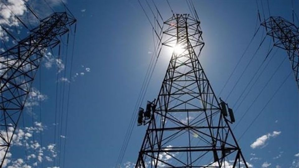 گرما ایران را در برمی گیرد / نگرانی از تامین برق ایران در چهارمین هفته تابستان گرما ایران را در برمی گیرد / نگرانی از تامین برق ایران در چهارمین هفته تابستان