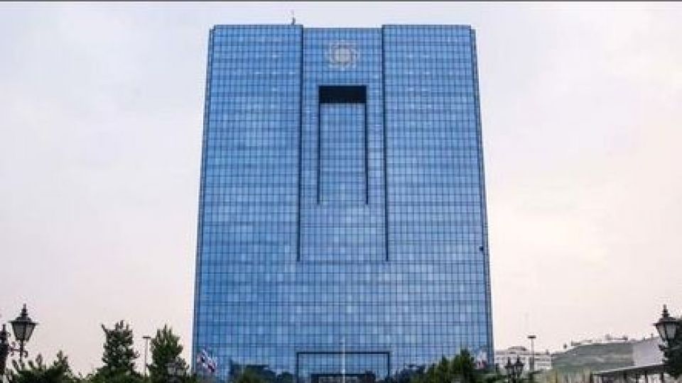 بانک مرکزی شبهات و قصورها در پرداخت ارز دولتی را گردن نگرفت بانک مرکزی شبهات و قصورها در پرداخت ارز دولتی را گردن نگرفت