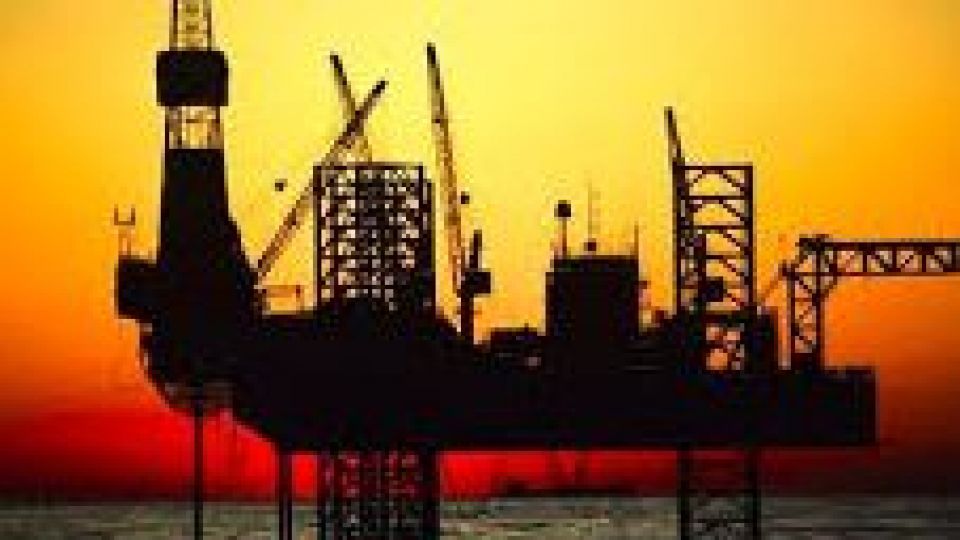 ژاپن خرید نفت از ایران را تا اکتبر قطع میکند/قطع مبادلات پول نفت توسط بانکهای ژاپن ژاپن خرید نفت از ایران را تا اکتبر قطع میکند/قطع مبادلات پول نفت توسط بانکهای ژاپن