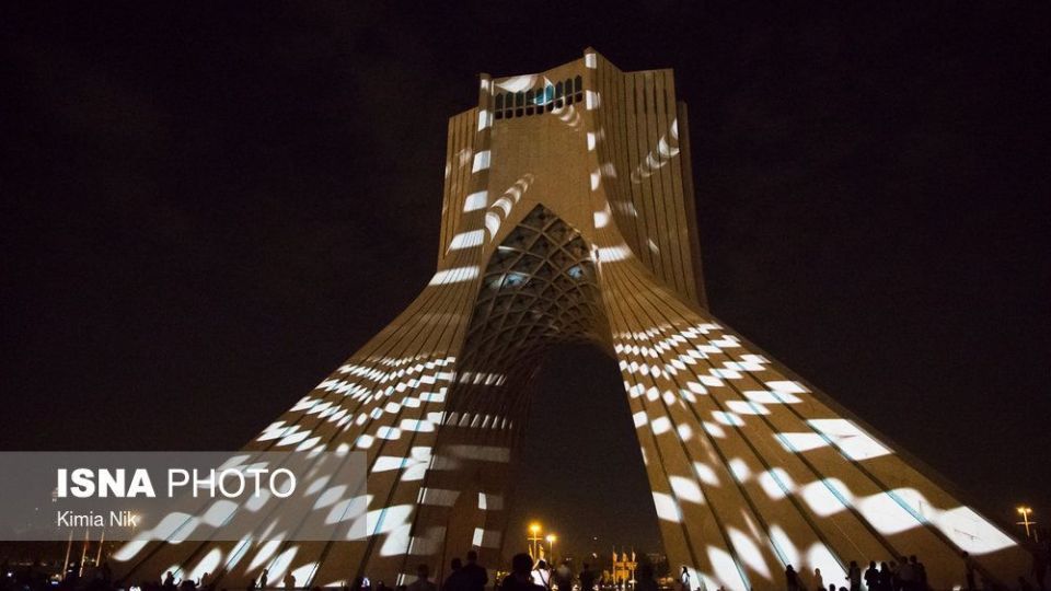 هزارتوی زمان