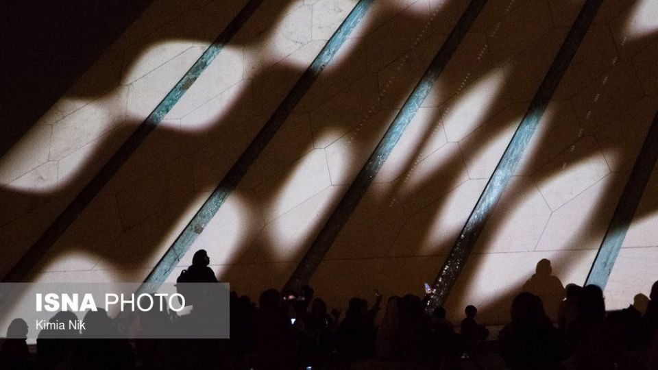 هزارتوی زمان