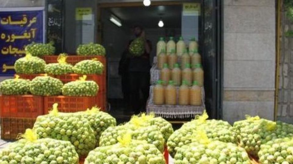 وزارت بهداشت: آبلیموگیری دستی باید در حضور مشتری انجام شود وزارت بهداشت: آبلیموگیری دستی باید در حضور مشتری انجام شود