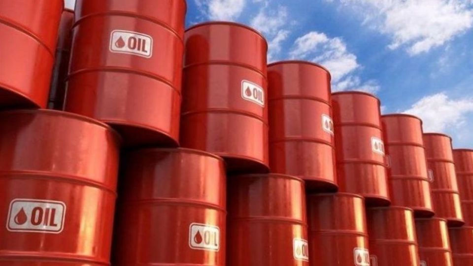 نگاهی به اثر بازگشت تحریمهای آمریکا علیه ایران بر بازار نفت   نگاهی به اثر بازگشت تحریمهای آمریکا علیه ایران بر بازار نفت