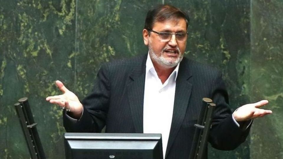 ابطحی: کریمیقدوسی بر اساس سند، دو تابعیتی بودن "پروین فرشچی" را تایید کرده است ابطحی: کریمیقدوسی بر اساس سند، دو تابعیتی بودن "پروین فرشچی" را تایید کرده است