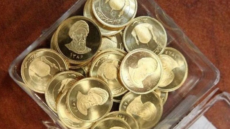 سکه ۷۰۰هزار تومان حباب دارد/ دلالان بیشناسنامه در بازار چه میکنند؟ سکه ۷۰۰هزار تومان حباب دارد/ دلالان بیشناسنامه در بازار چه میکنند؟