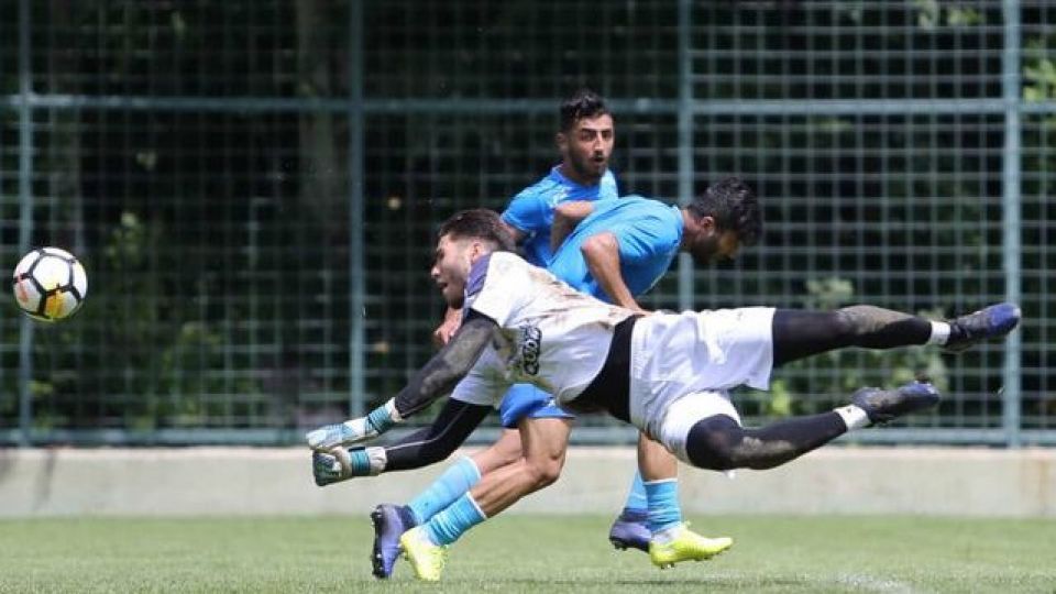 استارت استقلالیها با پیکان/ داربی طلاییپوشان در زایندهرود استارت استقلالیها با پیکان/ داربی طلاییپوشان در زایندهرود