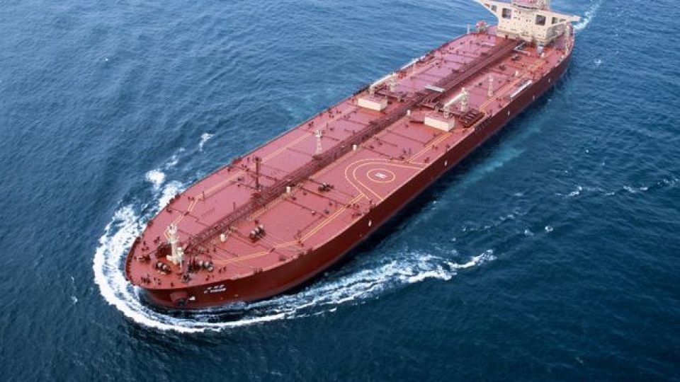 صعود قیمت نفت در پی توقف حمل نفت سعودی از تنگه بابالمندب صعود قیمت نفت در پی توقف حمل نفت سعودی از تنگه بابالمندب