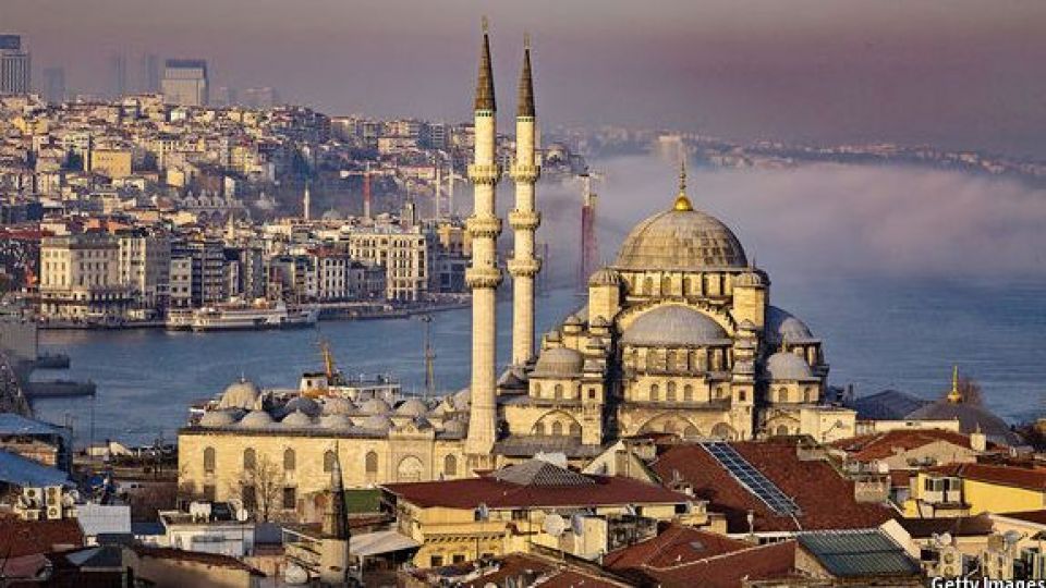 در پنج ماه گذشته چند ایرانی به ترکیه سفر کردهاند؟ در پنج ماه گذشته چند ایرانی به ترکیه سفر کردهاند؟