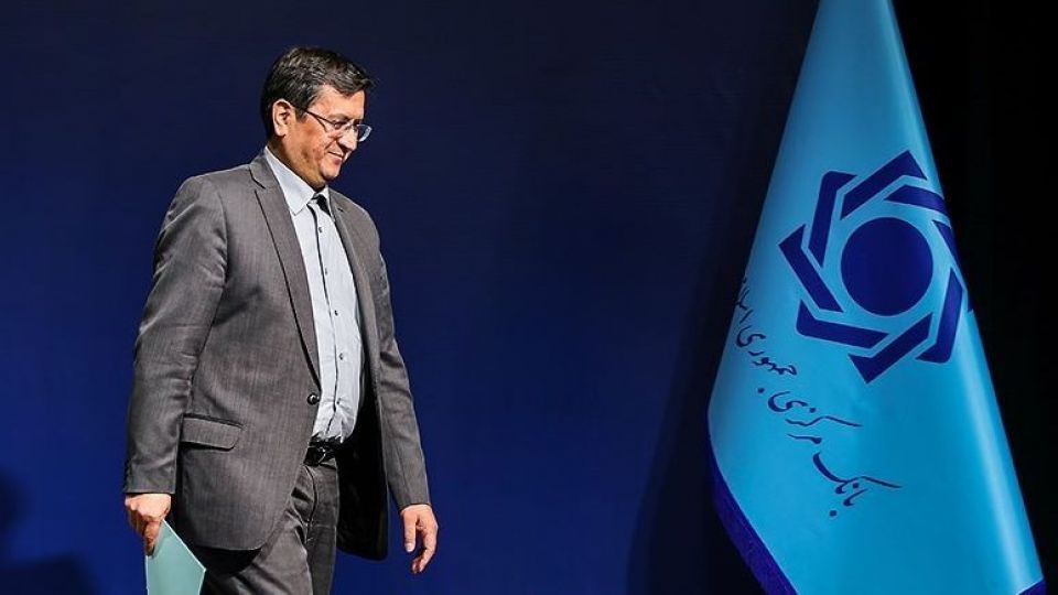 بررسی برنامههای "رئیس جدید بانک مرکزی" درباره بازار ارز و سکه در مجلس بررسی برنامههای "رئیس جدید بانک مرکزی" درباره بازار ارز و سکه در مجلس