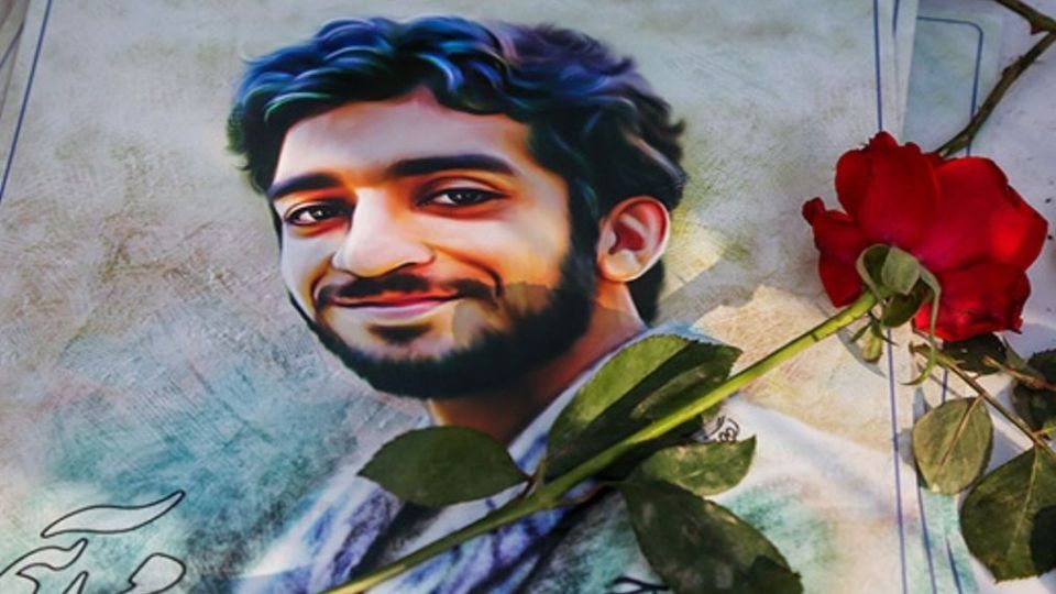 شهیدی که غریبی حسین را فریاد زد شهیدی که غریبی حسین را فریاد زد