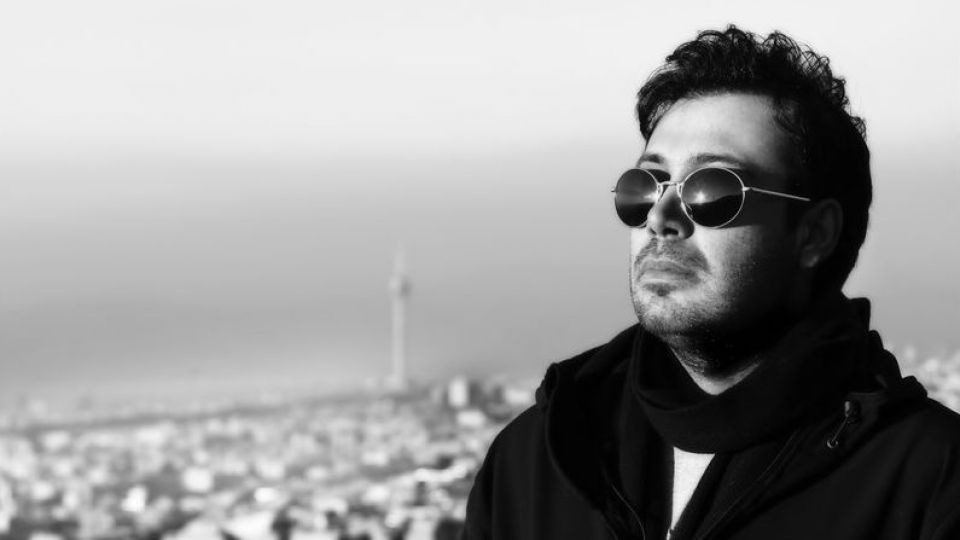 چاوشی راه شادمهر را طی میکند؟ چاوشی راه شادمهر را طی میکند؟