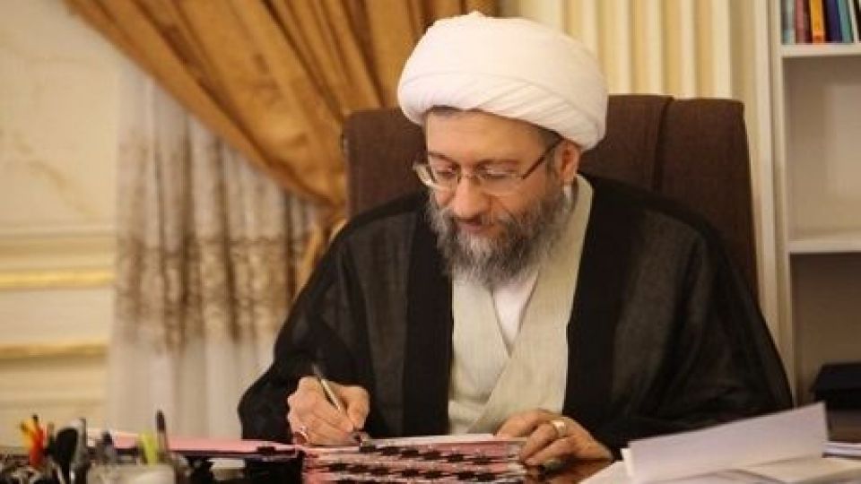 درباره نامه رییس قوه قضاییه به رهبری و یک پرسش مهم ! درباره نامه رییس قوه قضاییه به رهبری و یک پرسش مهم !