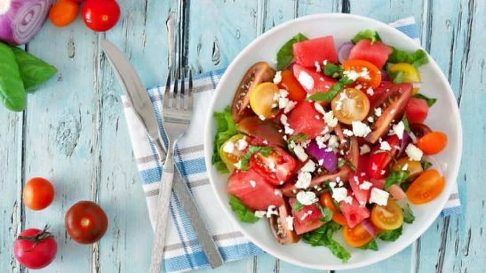 ۹ خوردنی برای کاهش اضطراب ۹ خوردنی برای کاهش اضطراب