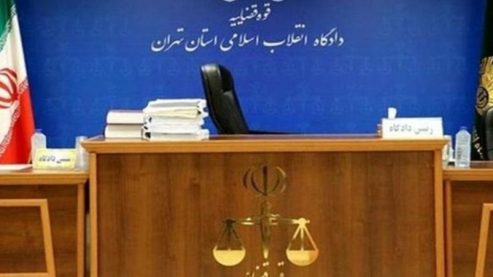 «ح.ب.د» و «مشایی» فردا محاکمه میشوند «ح.ب.د» و «مشایی» فردا محاکمه میشوند