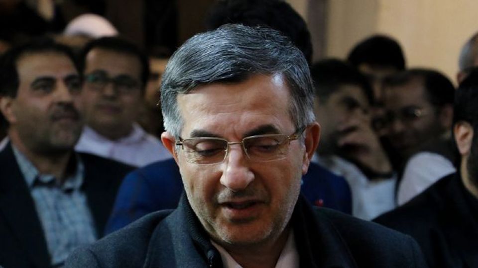 دادگاه مشایی لغو شد/ مشایی وکلایش را از حضور در دادگاه منع کرد دادگاه مشایی لغو شد/ مشایی وکلایش را از حضور در دادگاه منع کرد