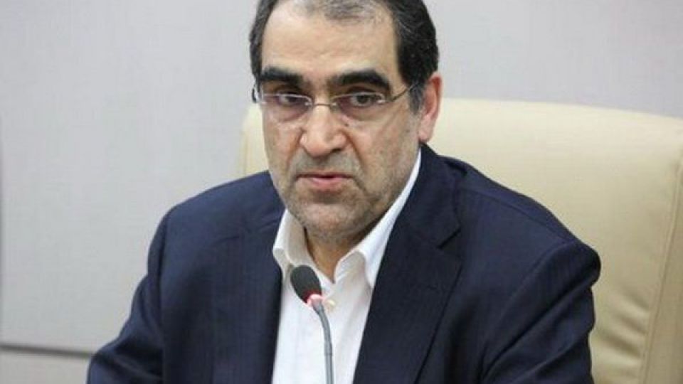 وزیر بهداشت تقصیر فرارمالیاتی پزشکان را به دوش سازمان مالیاتی انداخت + فیلم وزیر بهداشت تقصیر فرارمالیاتی پزشکان را به دوش سازمان مالیاتی انداخت + فیلم