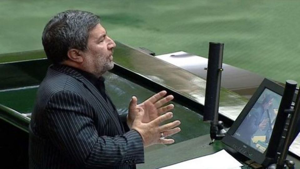 حضرتی از فراکسیون امید استعفا داد/ فراکسیون مخالف استیضاح وزیر اقتصاد بود حضرتی از فراکسیون امید استعفا داد/ فراکسیون مخالف استیضاح وزیر اقتصاد بود