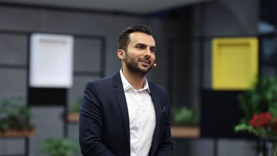 جدایی یار ۱۰ ساله فردوسیپور از نود جدایی یار ۱۰ ساله فردوسیپور از نود