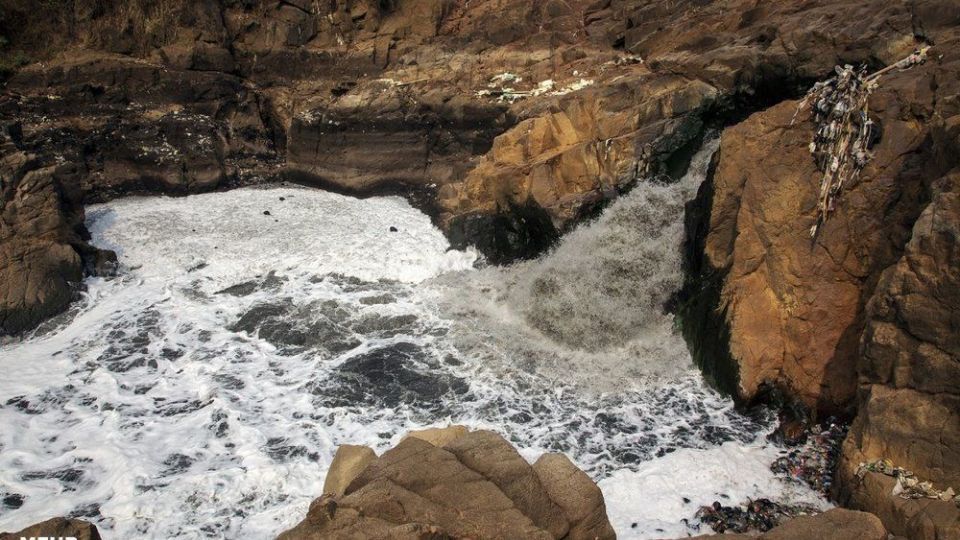 زندگی در کنار کثیف ترین رودخانه جهان‎