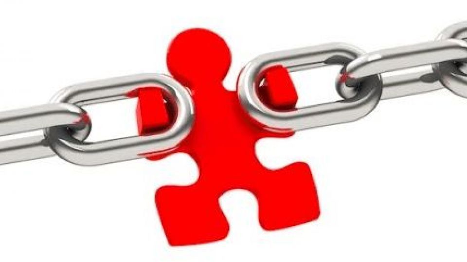 «تحلیل بحران» یا «بحران تحلیل» «تحلیل بحران» یا «بحران تحلیل»