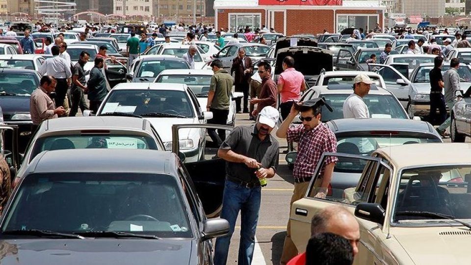 کاهش ۳ تا ۱۰ میلیون تومانی قیمت خودرو در بازار + جدول کاهش ۳ تا ۱۰ میلیون تومانی قیمت خودرو در بازار + جدول