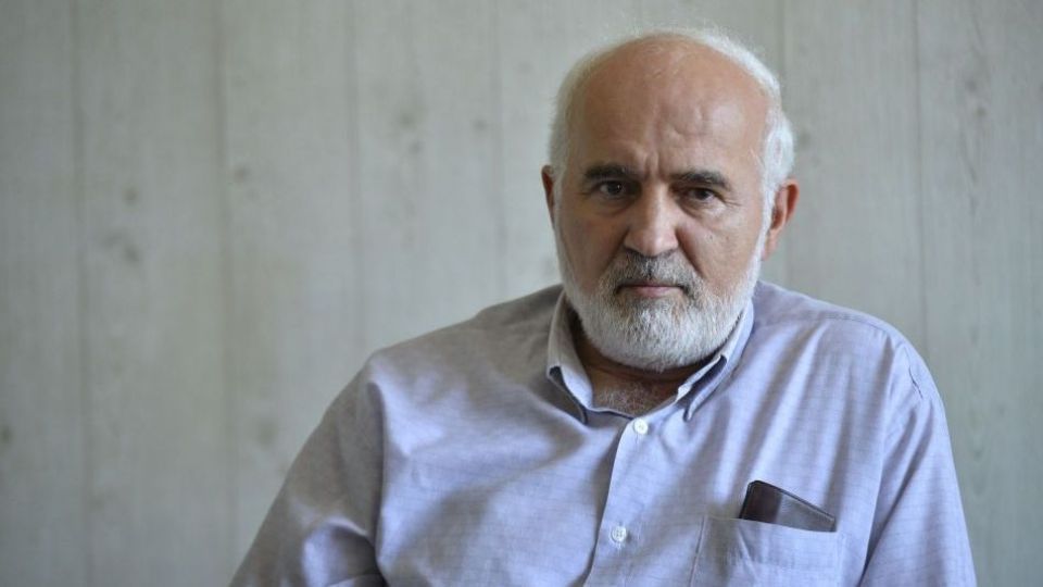 توکلی در نامه به قاضیزاده هاشمی: با لغو مصوبه اخیر وزارت بهداشت از تبعیض میان دانشجویان داخل و خارج از کشور جلوگیری کنید توکلی در نامه به قاضیزاده هاشمی: با لغو مصوبه اخیر وزارت بهداشت از تبعیض میان دانشجویان داخل و خارج از کشور جلوگیری کنید