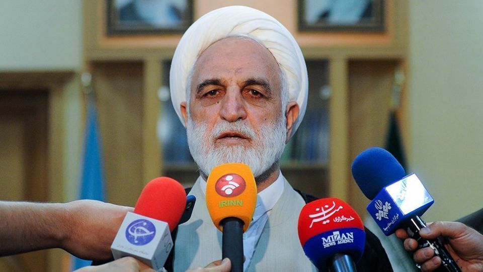 اژهای: در مورد بازار ارز شاهد سوءتدبیرها بودیم/ از دانهریزها به دانهدرشتهایی مثل عراقچی رسیدیم/وجود نقش آفرینی بیگانگان در تصمیمسازیها/نامه وزارت اطلاعات به جهانگیری و... چه بود؟ اژهای: در مورد بازار ارز شاهد سوءتدبیرها بودیم/ از دانهریزها به دانهدرشتهایی مثل عراقچی رسیدیم/وجود نقش آفرینی بیگانگان در تصمیمسازیها/نامه وزارت اطلاعات به جهانگیری و... چه بود؟