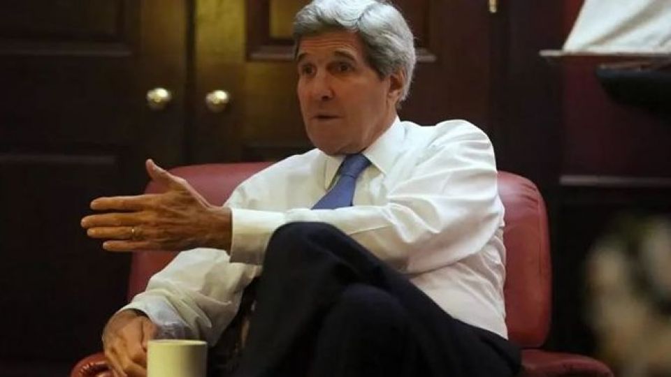 جان کری: ترامپ کاری کرد که ایرانیها دیگر با "شیطان بزرگ" مذاکره نکنند جان کری: ترامپ کاری کرد که ایرانیها دیگر با "شیطان بزرگ" مذاکره نکنند