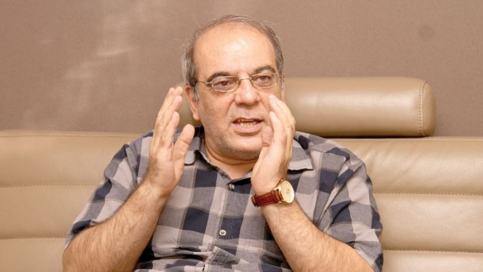 عبدی در واکنش به اظهارات وزیر بهداشت: چطور زمانی که نیاز به رای مردم دارند این صحبتها مطرح نمیشود عبدی در واکنش به اظهارات وزیر بهداشت: چطور زمانی که نیاز به رای مردم دارند این صحبتها مطرح نمیشود