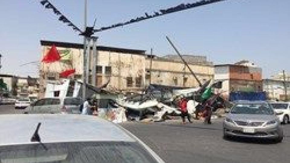 حمله ماموران آل سعود به «تکایا» و «خیمههای عاشورایی» در قطیف +عکس و فیلم حمله ماموران آل سعود به «تکایا» و «خیمههای عاشورایی» در قطیف +عکس و فیلم